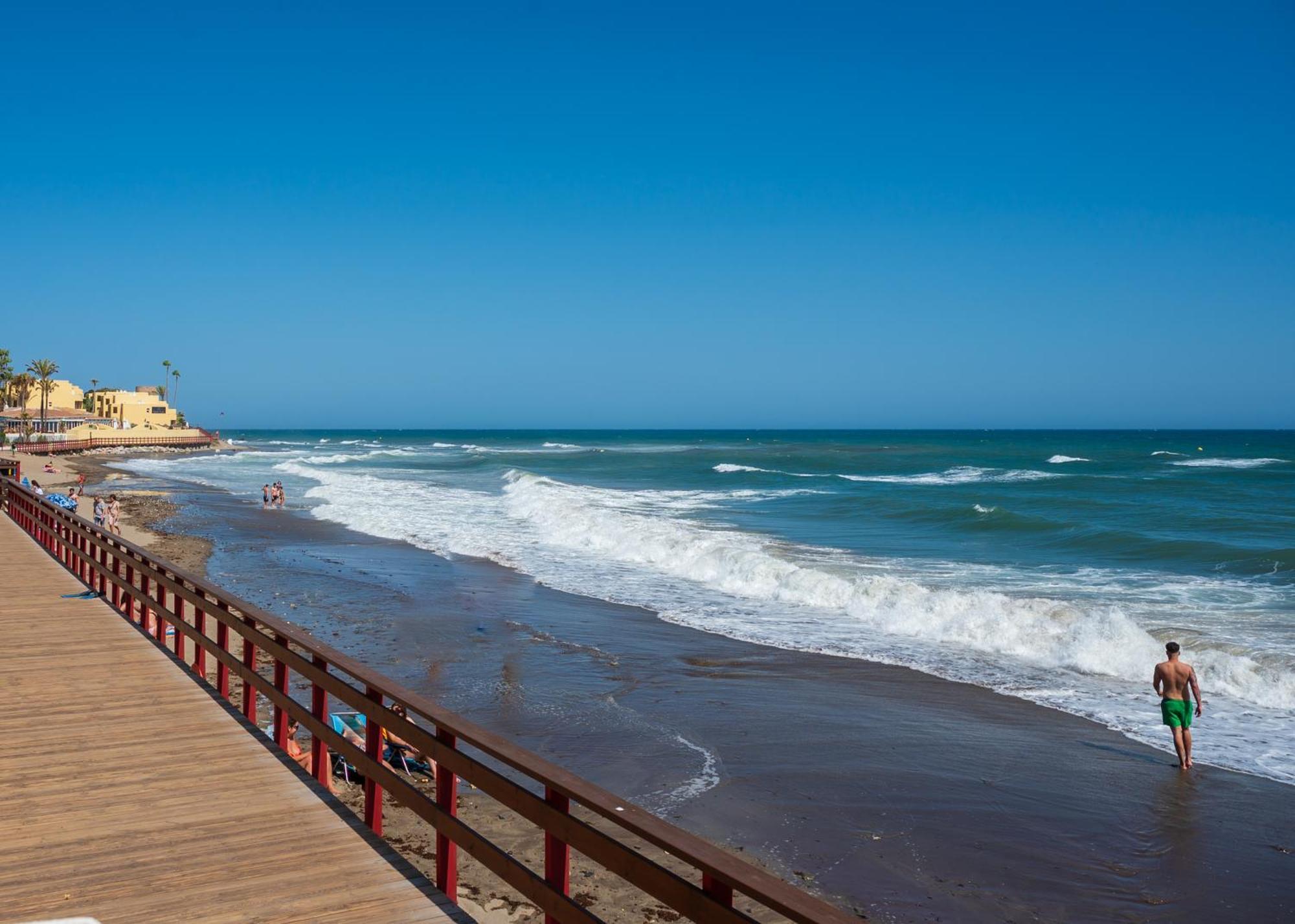 Calahonda Beach Apartments Sitio de Calahonda Bagian luar foto